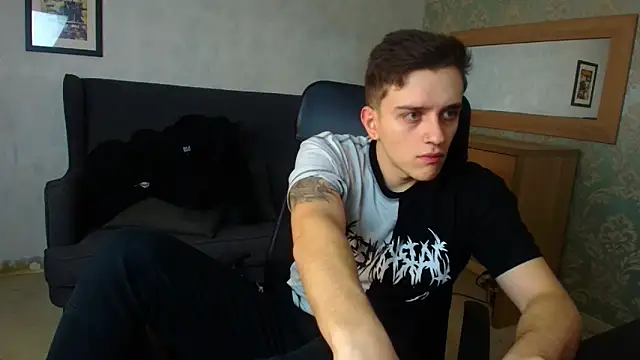 Snapshot of FelixStarkk chatting on 12-04-25, 04:55 FelixStarkk online show from 12-04-25, 04:55