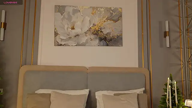 Snapshot of LanaElise chatting on 12-05-25, 05:16 LanaElise online show from 12-05-25, 05:16