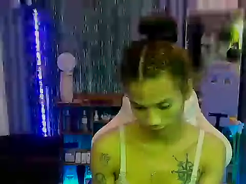 Snapshot of obedient_slave4u chatting on 11-21-25, 07:45 obedient slave4u online show from 11-21-25, 07:45