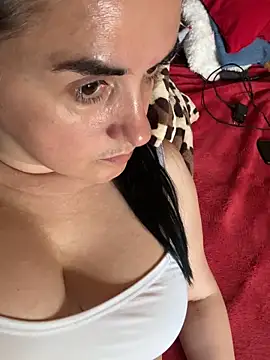 TriumphLove online show from 04-25-26, 03:53