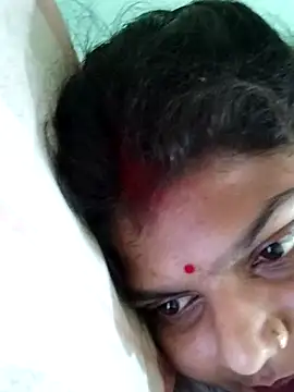 Hot mirchjii online show from 09-11-25, 02:39