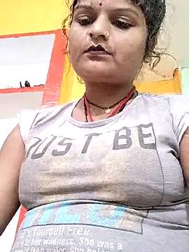 Hot mirchjii online show from 10-11-25, 09:41