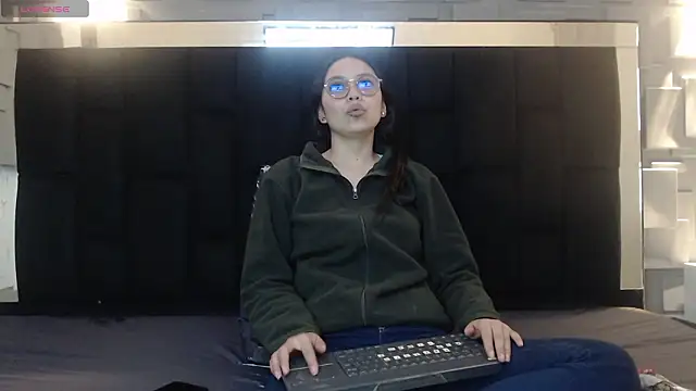 katalina07 1 online show from 02-02-26, 07:45