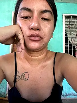 Snapshot of thinker_belle chatting on 10-15-25, 07:08 thinker belle online show from 10-15-25, 07:08