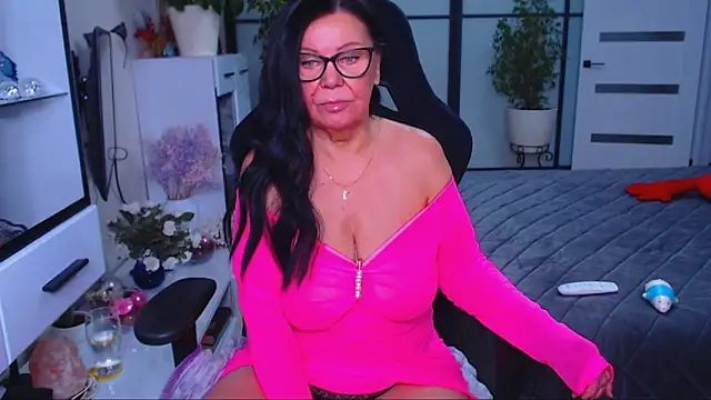 Anna Blare online show from 11-29-25, 09:12