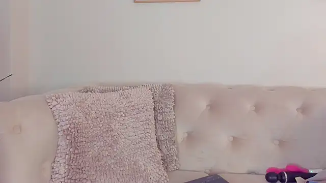 Emilly Beaumont online show from 05-31-26, 06:09