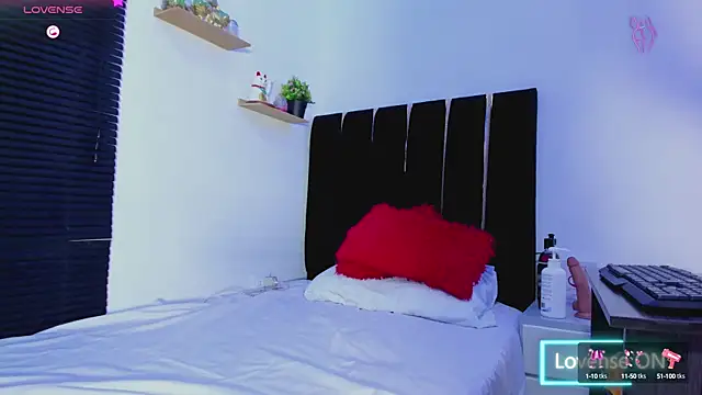 Snapshot of bellota924 chatting on 09-29-25, 01:38 bellota924 online show from 09-29-25, 01:38