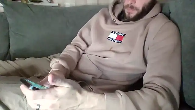 Snapshot of MasterJakeJohns chatting on 11-10-25, 11:59 MasterJakeJohns online show from 11-10-25, 11:59