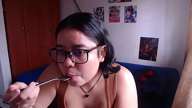 saenz eymi online show from 09-28-25, 03:39