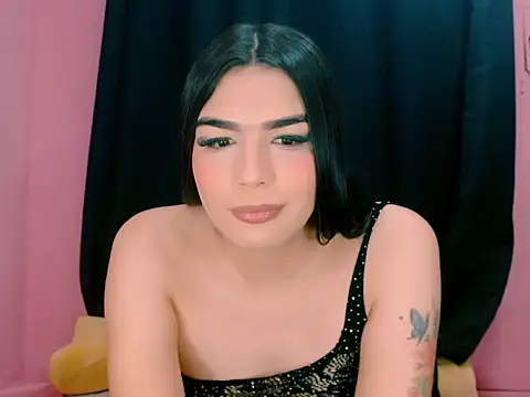  crystal23  online show from 10-18-25, 04:48