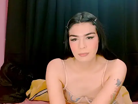  crystal23  online show from 10-25-25, 04:31