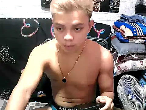 Pinoy slutcummer69 online show from 06-18-26, 02:34