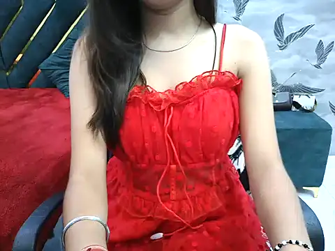 Urlove lily online show from 07-28-26, 07:50