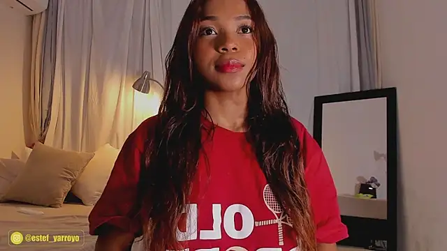 Snapshot of Estefy_arroyo1 chatting on 09-12-25, 01:06 Estefy arroyo1 online show from 09-12-25, 01:06