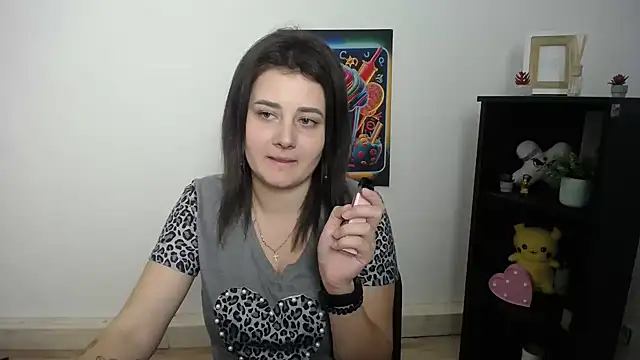 Snapshot of Katrin_kiss_ chatting on 09-09-25, 01:32 Katrin kiss online show from 09-09-25, 01:32