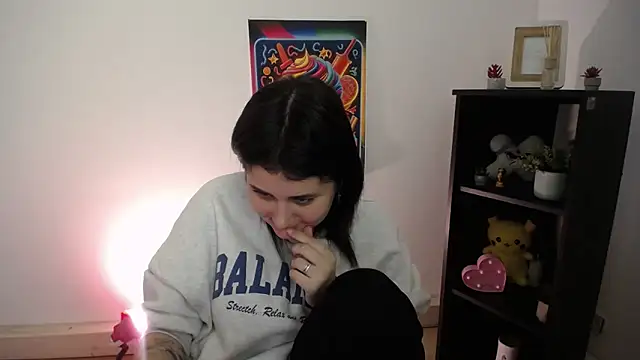 Snapshot of Katrin_kiss_ chatting on 10-07-25, 12:35 Katrin kiss online show from 10-07-25, 12:35