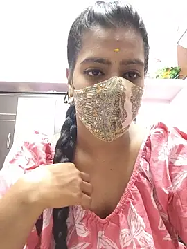Snapshot of Tamil-Meenu12 chatting on 05-21-26, 06:20 Tamil-Meenu12 online show from 05-21-26, 06:20