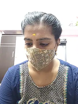Snapshot of Tamil-Meenu12 chatting on 05-23-26, 06:51 Tamil-Meenu12 online show from 05-23-26, 06:51