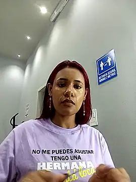 Snapshot of DollyBrowncc chatting on 10-26-25, 12:05 DollyBrowncc online show from 10-26-25, 12:05