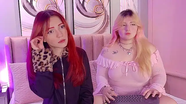 Snapshot of SukiandNaomi chatting on 09-22-25, 05:31 SukiandNaomi online show from 09-22-25, 05:31