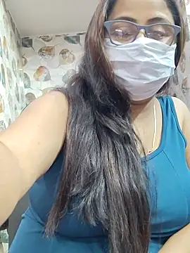 nisha 1110 online show from 10-22-25, 06:07