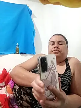 yaneth  online show from 10-10-25, 11:20