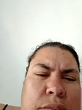 yaneth  online show from 10-25-25, 12:34