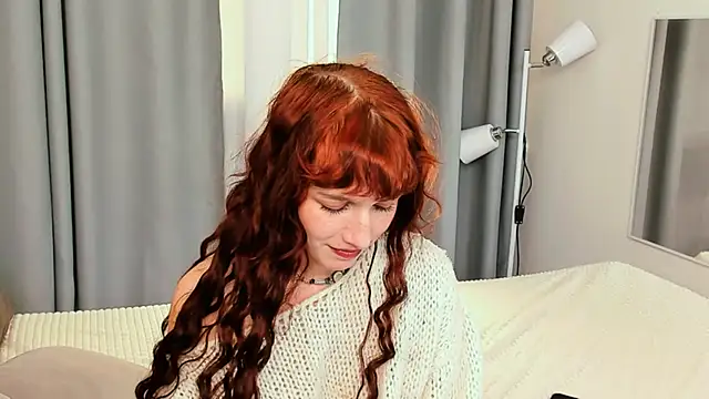 Snapshot of LeelooYolo chatting on 11-14-25, 04:06 LeelooYolo online show from 11-14-25, 04:06