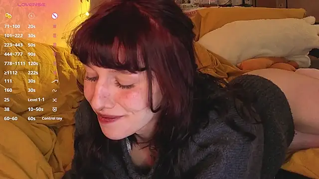 LeelooYolo online show from 06-16-26, 10:01