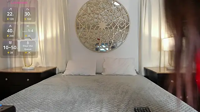 Bambi cutee online show from 11-18-25, 11:47