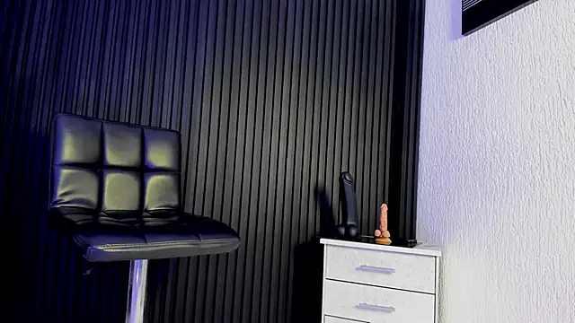 MissKathyfox online show from 04-27-26, 08:07