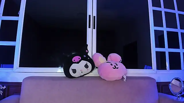 harimoon1 online show from 12-21-25, 03:24