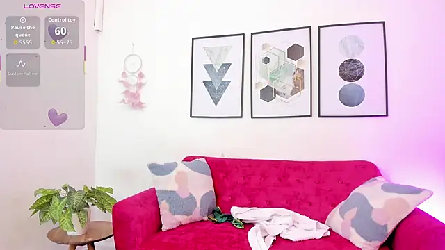 yunna7 online show from 11-26-25, 11:33