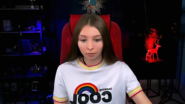 JulieDaniel online show from 04-09-26, 06:30