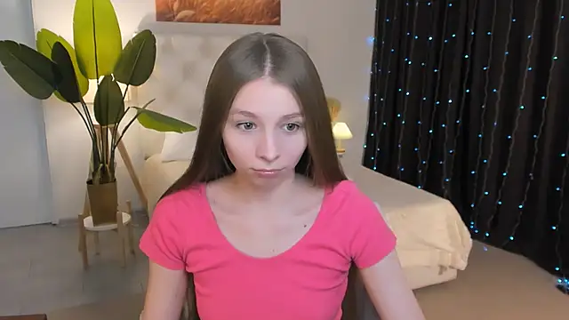 JulieDaniel online show from 04-21-26, 08:42