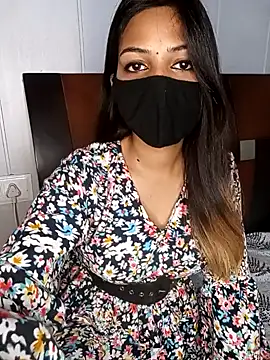 Snapshot of Hot_malika19 chatting on 09-30-25, 07:24 Hot malika19 online show from 09-30-25, 07:24