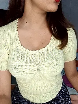 Snapshot of Hot_malika19 chatting on 01-15-26, 01:05 Hot malika19 online show from 01-15-26, 01:05