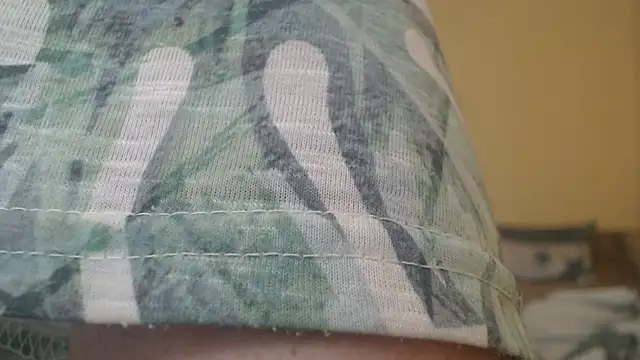 Snapshot of k74robert chatting on 11-11-25, 11:32 k74robert online show from 11-11-25, 11:32