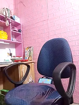 NG N online show from 09-28-25, 04:34