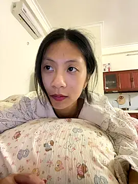 Lil-Gi online show from 11-20-25, 03:56