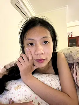 Lil-Gi online show from 11-22-25, 04:39