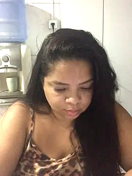 Snapshot of NALLANDA chatting on 12-15-25, 10:03 NALLANDA online show from 12-15-25, 10:03