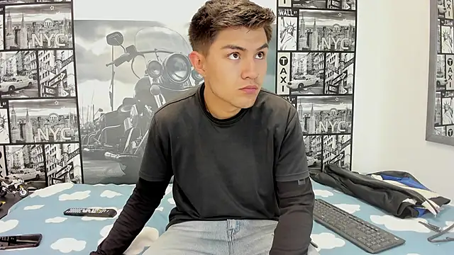 Light Haze online show from 10-21-25, 03:24