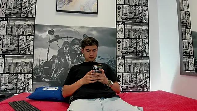 Light Haze online show from 10-23-25, 03:22