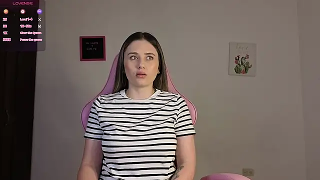 Snapshot of Veronika__Winslow_ chatting on 12-02-25, 06:08 Veronika Winslow online show from 12-02-25, 06:08