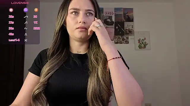 Veronika  Winslow  online show from 04-08-26, 07:52