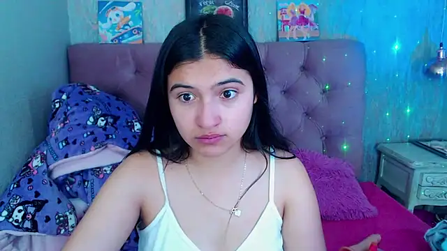 laurenelove online show from 10-19-25, 03:07
