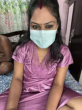 Lovlycouple1 online show from 03-13-26, 07:15