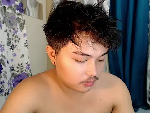 Snapshot of Lustfulljohnx chatting on 06-15-26, 11:56 Lustfulljohnx online show from 06-15-26, 11:56