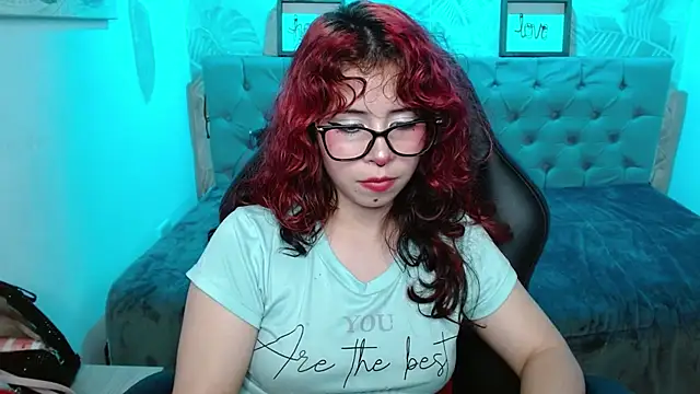 Lily tk online show from 09-13-25, 07:52